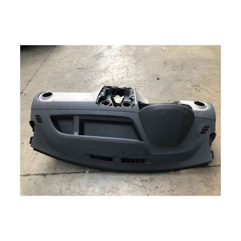 Tableau de bord DACIA DOKKER 1.6 MPI - 85 d’occasion