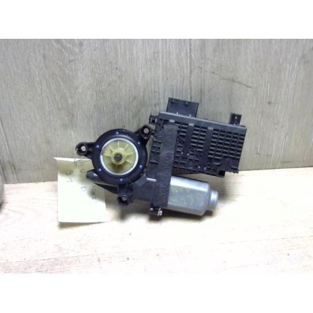 Moteur leve vitre avant droit CITROEN C4 GRAND PICASSO 1 d’occasion
