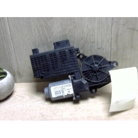 Moteur leve vitre avant droit CITROEN C4 GRAND PICASSO 1 d’occasion