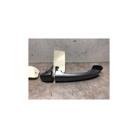 Poignee porte avant gauche RENAULT CLIO 5 d’occasion