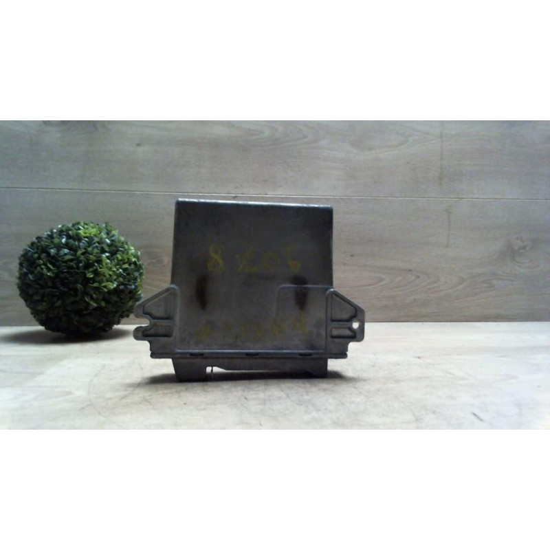 Calculateur moteur RENAULT KANGOO 1 PHASE 1 d’occasion