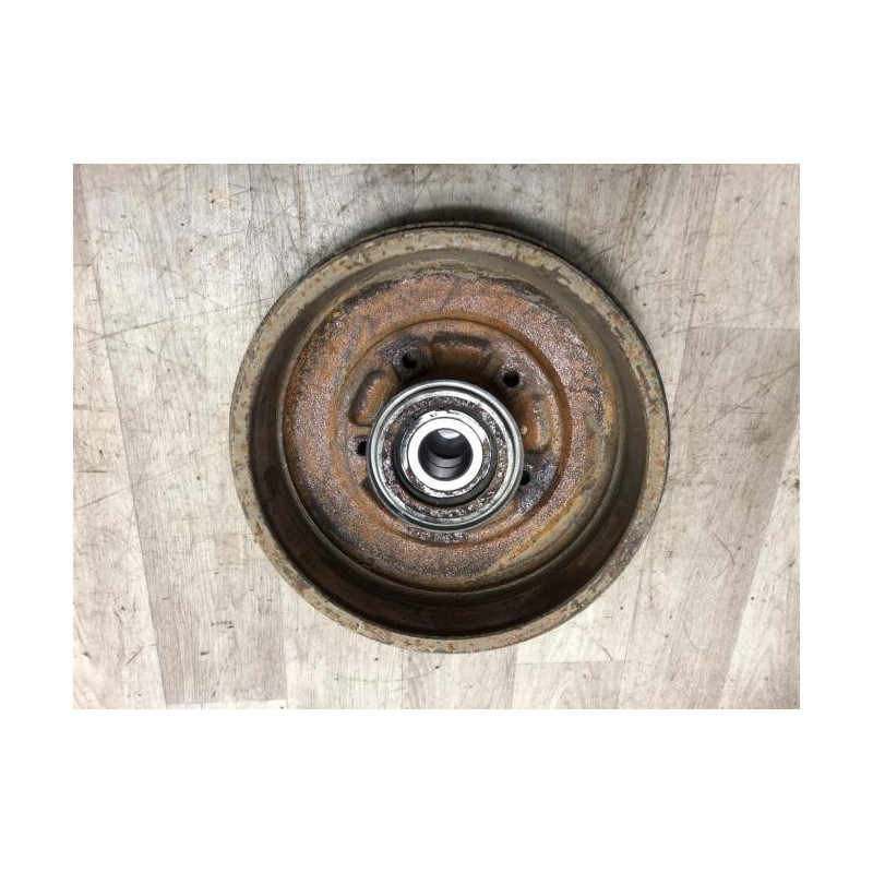 Tambour arriere droit DACIA DUSTER 1 PHASE 1 d’occasion