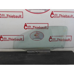 Vitre avant gauche OPEL CORSA 1.2 16 d’occasion