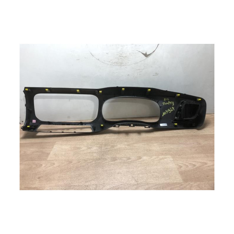 Casquette tableau de bord CITROEN JUMPY 3 XS d’occasion