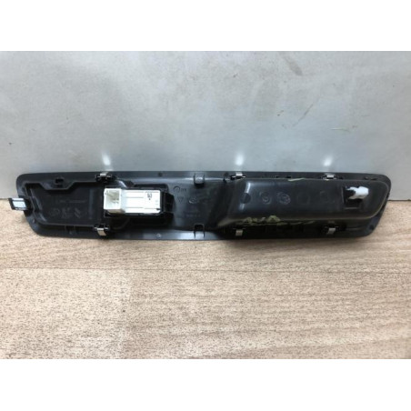 Interrupteur de leve vitre avant droit CITROEN JUMPY 3 XS d’occasion