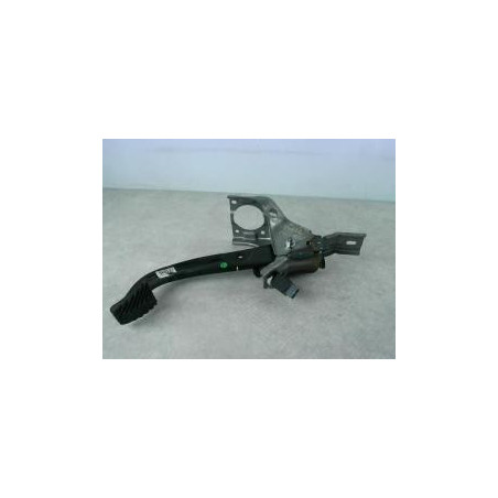 Pedalier de frein KIA RIO 4 PHASE 1 d’occasion