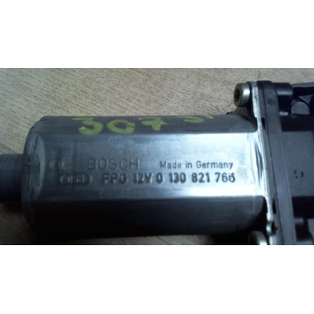 Moteur leve vitre avant droit PEUGEOT 307 PHASE 1 d’occasion