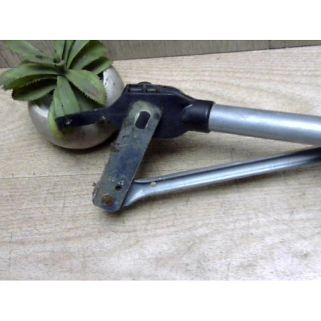 Moteur essuie glace avant RENAULT MEGANE 3 PHASE 2 d’occasion