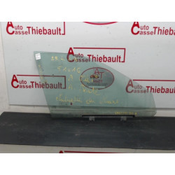 Vitre avant droit RENAULT LAGUNA I PHASE 1 d’occasion