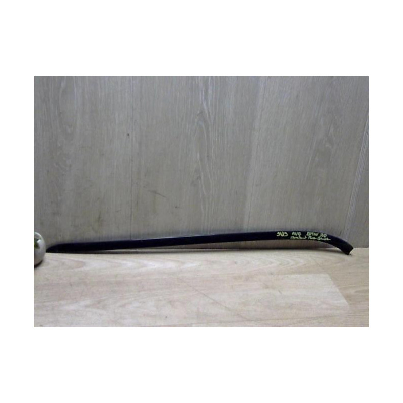 Baie de pare brise BMW SERIE 3 E90 PHASE 1 d’occasion