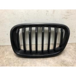 Grille de calandre gauche BMW SERIE 1 F21 PHASE 1 d’occasion