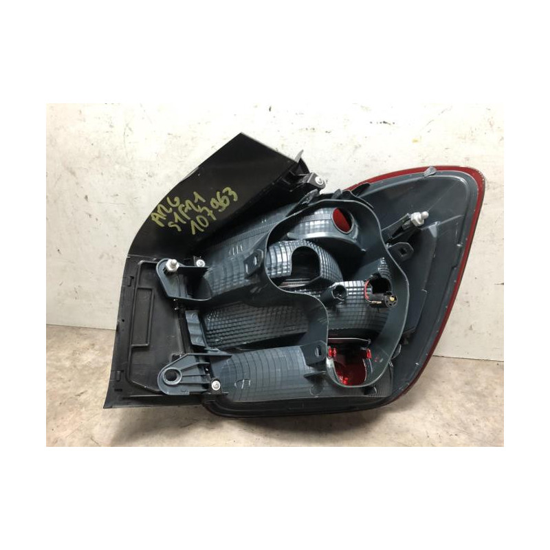 Feu arriere principal gauche (feux) BMW SERIE 1 F21 PHASE 1 d’occasion