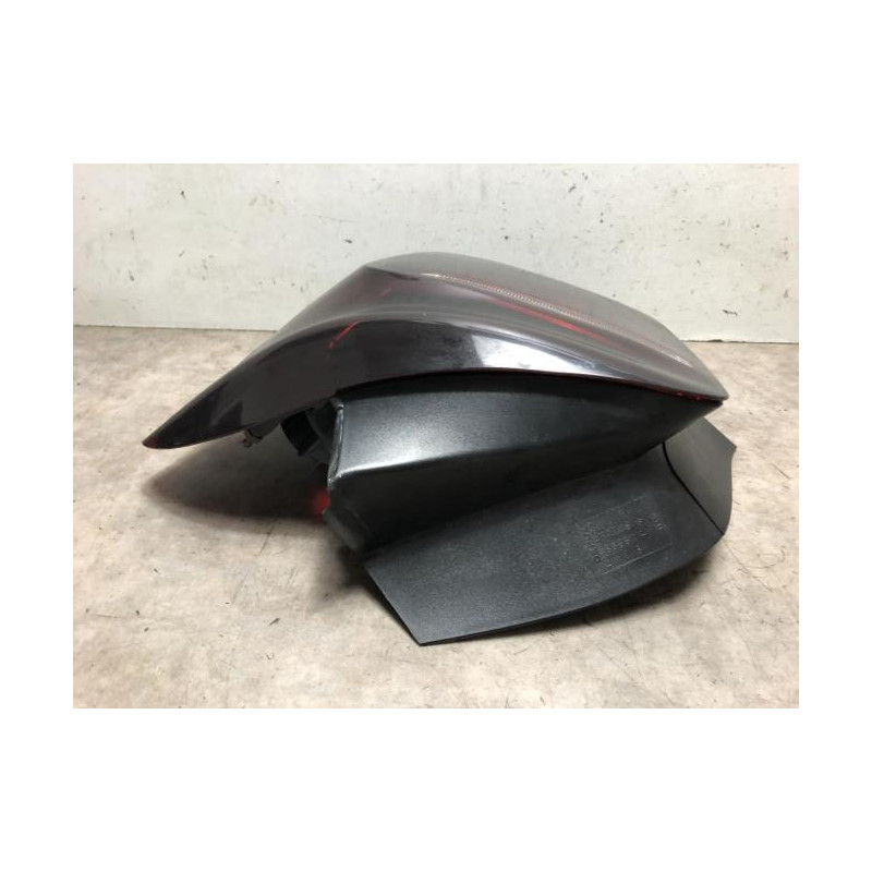 Feu arriere principal droit (feux) BMW SERIE 1 F21 PHASE 1 d’occasion