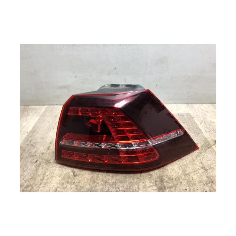 Feu arriere principal droit (feux) VOLKSWAGEN GOLF 7 PHASE 1 d’occasion