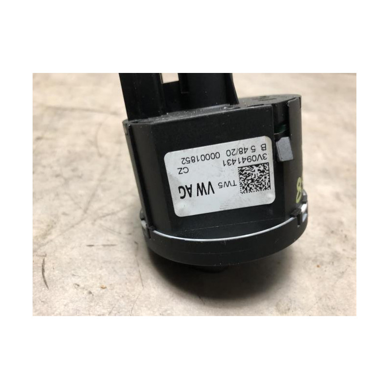 Commande de phare SKODA SCALA d’occasion