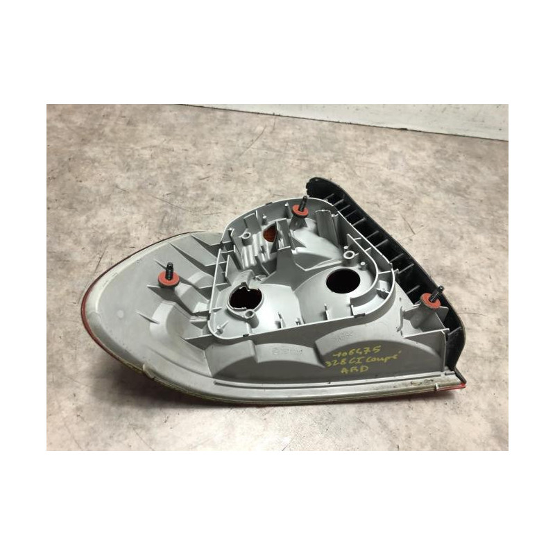 Feu arriere principal droit (feux) BMW SERIE 3 E46 COUPE PHASE 1 d’occasion