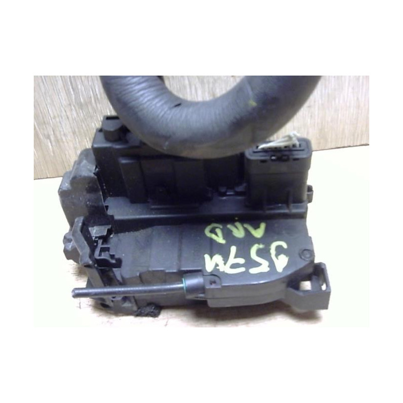 Serrure arriere droit RENAULT LAGUNA 3 PHASE 1 BREAK d’occasion