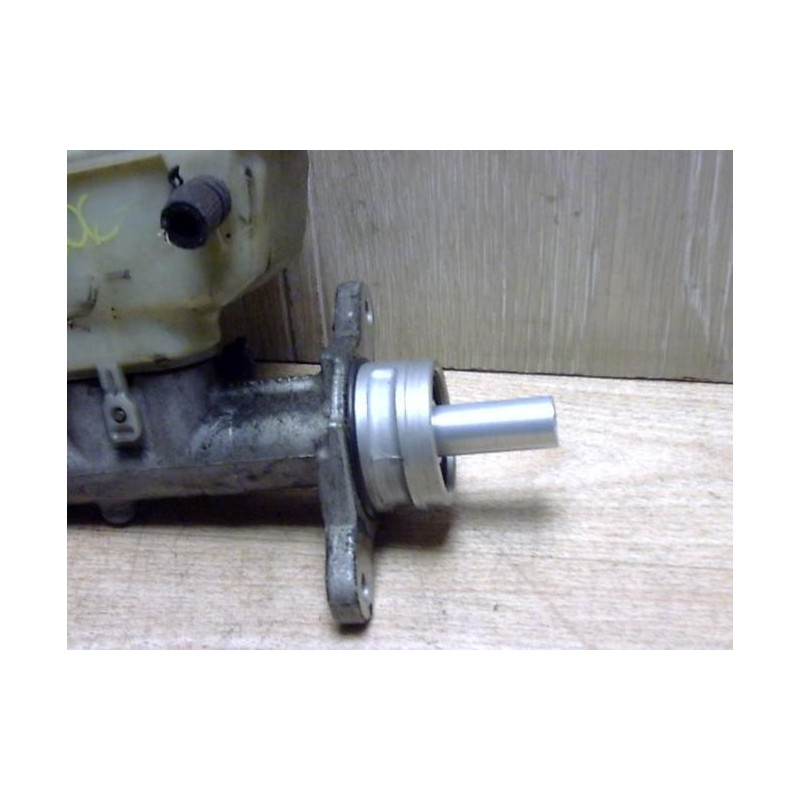Maitre cylindre (freinage) VOLKSWAGEN GOLF 5 d’occasion