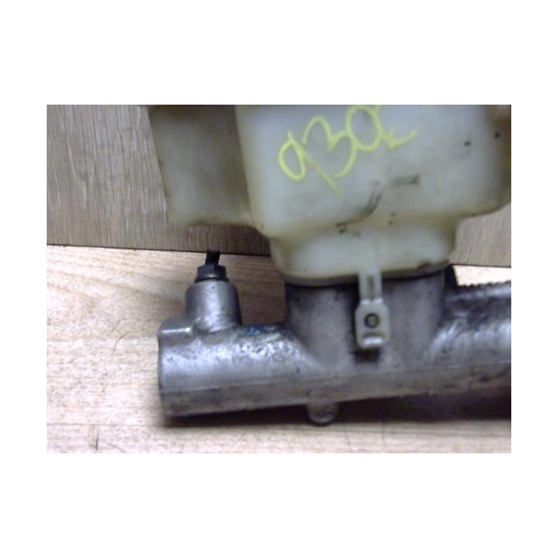 Maitre cylindre (freinage) VOLKSWAGEN GOLF 5 d’occasion