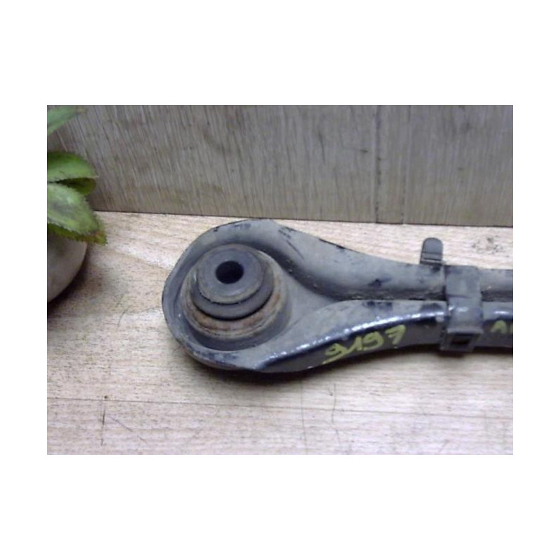 Bras de suspension arriere droit BMW SERIE 1 E87 PHASE 2 d’occasion