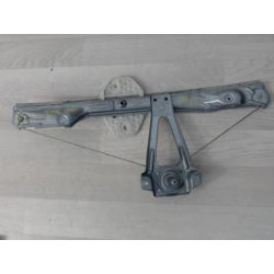 Leve vitre mecanique arriere gauche RENAULT CLIO 2 CAMPUS PHASE 1 d’occasion