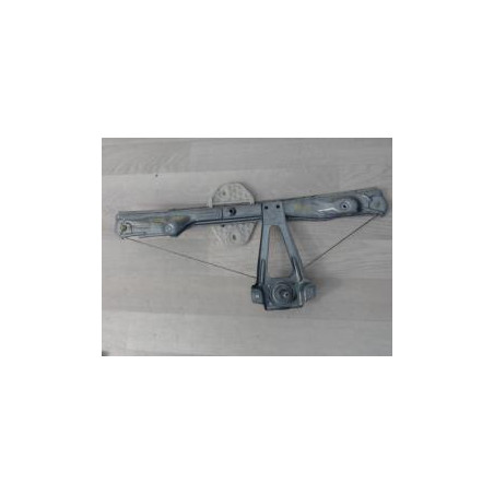Leve vitre mecanique arriere gauche RENAULT CLIO 2 CAMPUS PHASE 1 d’occasion