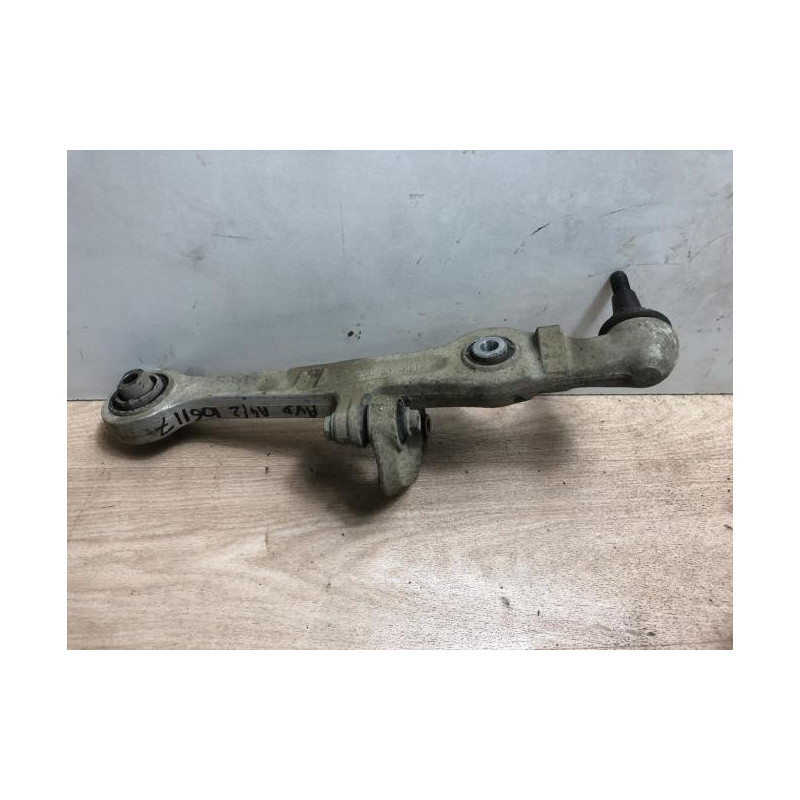 Bras de suspension superieur avant droit AUDI A4 2 PHASE 1 d’occasion