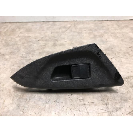 Interrupteur de leve vitre avant droit PEUGEOT 108 d’occasion