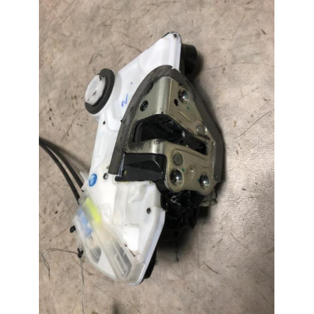 Serrure avant droit PEUGEOT 108 d’occasion
