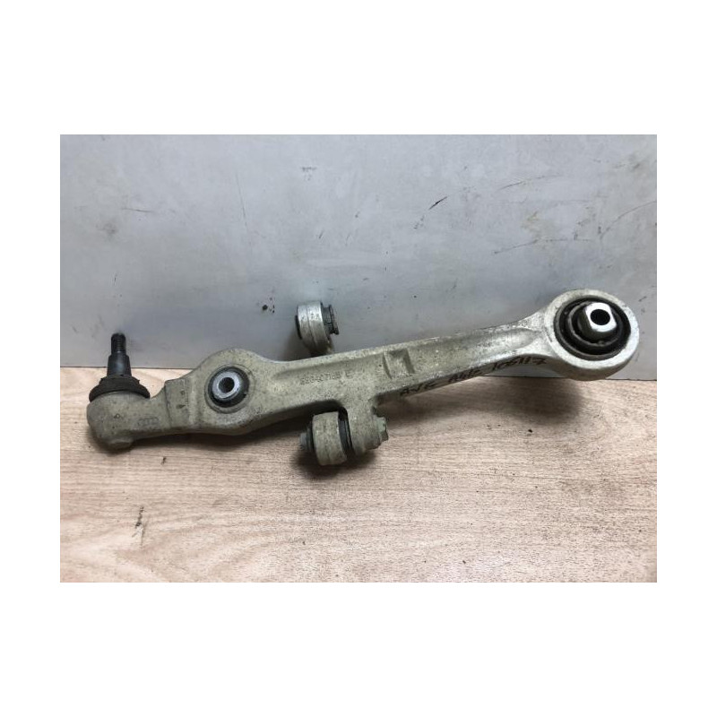 Bras de suspension superieur avant gauche AUDI A4 2 PHASE 1 d’occasion