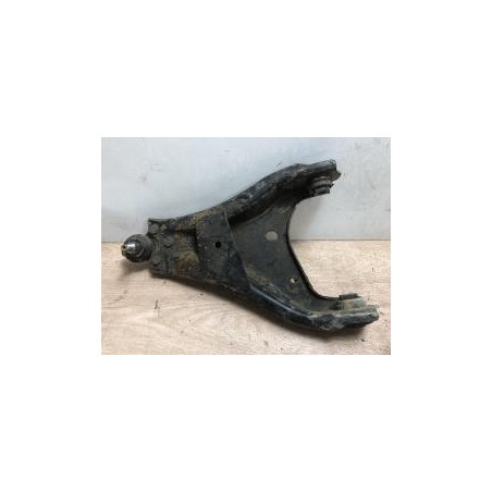 Triangle superieur avant gauche DACIA DUSTER 1 PHASE 2 d’occasion