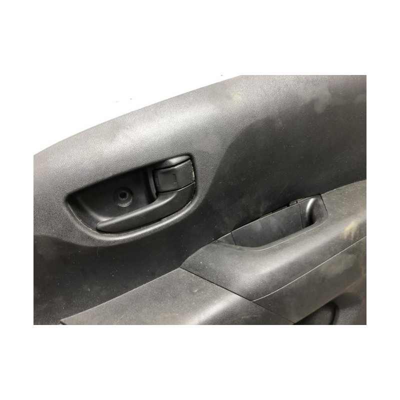 Panneau de porte avant droit PEUGEOT 108 d’occasion