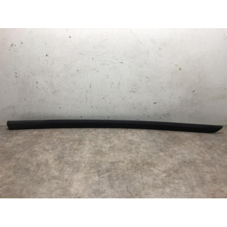 Baguette de porte avant droite VOLVO S 40 2 PHASE 1 d’occasion