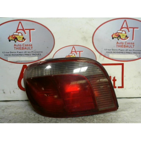Feu arriere principal gauche (feux) TOYOTA YARIS I PHASE 1 d’occasion