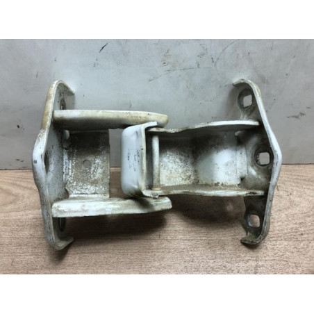 Charniere de porte de coffre droit RENAULT TRAFIC 2 PHASE 2 d’occasion