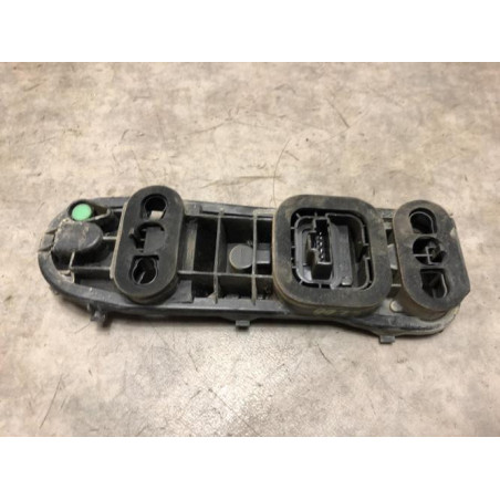 Platine feu arriere droit DACIA DUSTER 1 PHASE 1 d’occasion