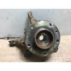 Fusee avant gauche DACIA DUSTER 1 PHASE 2 d’occasion