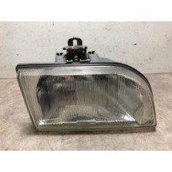 Optique avant principal droit (feux)(phare) FORD FIESTA 2 d’occasion