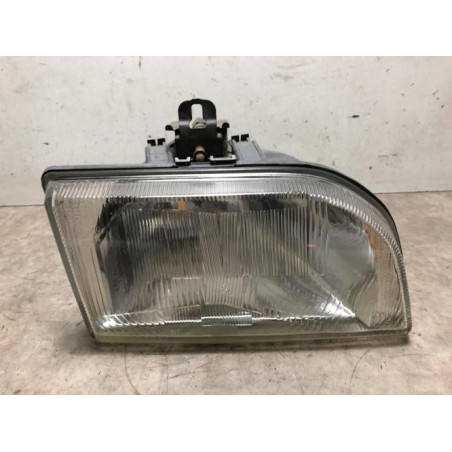 Optique avant principal droit (feux)(phare) FORD FIESTA 2 d’occasion