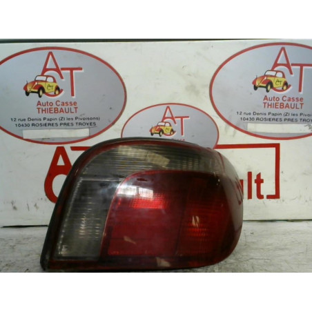 Feu arriere principal droit (feux) TOYOTA YARIS I PHASE 1 d’occasion