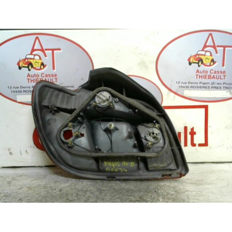Feu arriere principal droit (feux) TOYOTA YARIS I PHASE 1 d’occasion