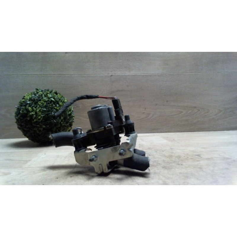 Pompe de circulation d'eau, chauffage auxiliaire MERCEDES CLASSE E 210 PHASE 1 d’occasion
