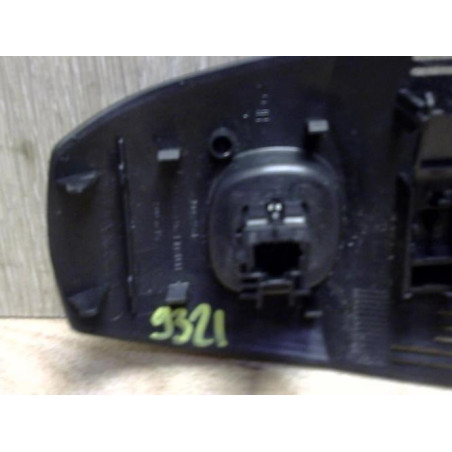 Bouton/Interrupteur RENAULT SCENIC 3 PHASE 3 d’occasion
