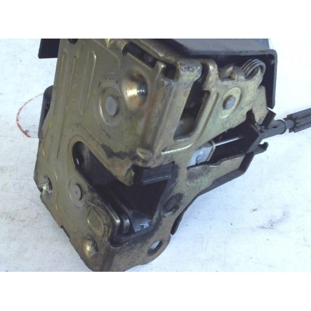 Serrure avant gauche RENAULT CLIO II PHASE 2 d’occasion