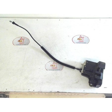 Serrure avant gauche RENAULT CLIO II PHASE 2 d’occasion