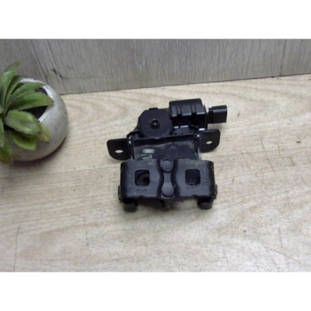 Serrure de coffre RENAULT SCENIC 3 PHASE 1 d’occasion