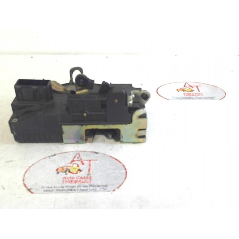 Serrure avant gauche PEUGEOT 306 3 ET 5 PORTES d’occasion