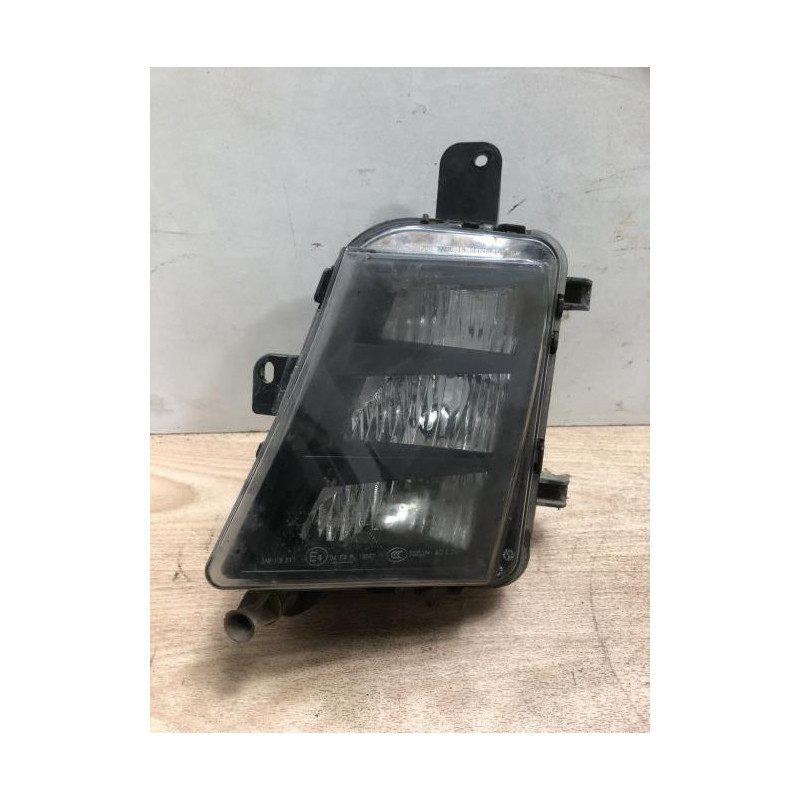 Anti brouillard arriere gauche VOLKSWAGEN GOLF 7 PHASE 1 d’occasion