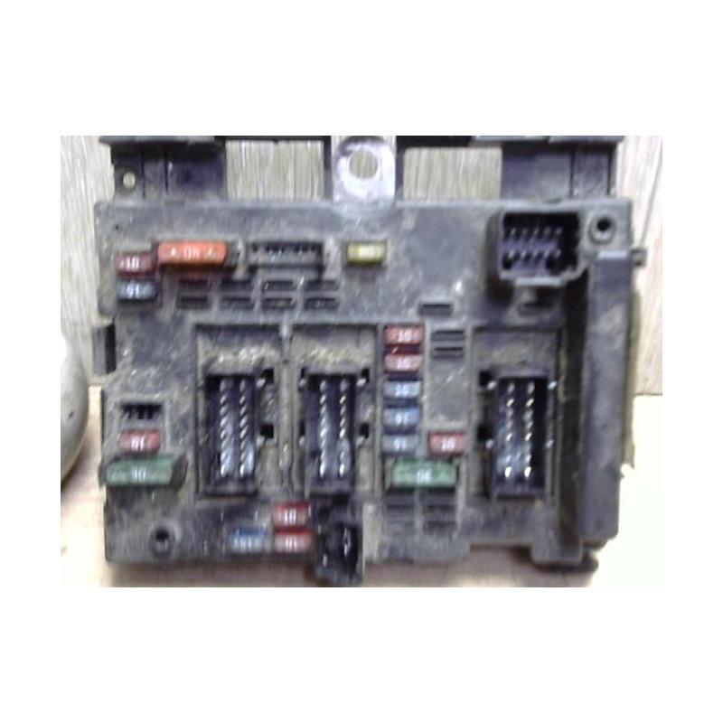 Boitier servitude moteur (BSM) RENAULT LAGUNA 2 PHASE 1 d’occasion