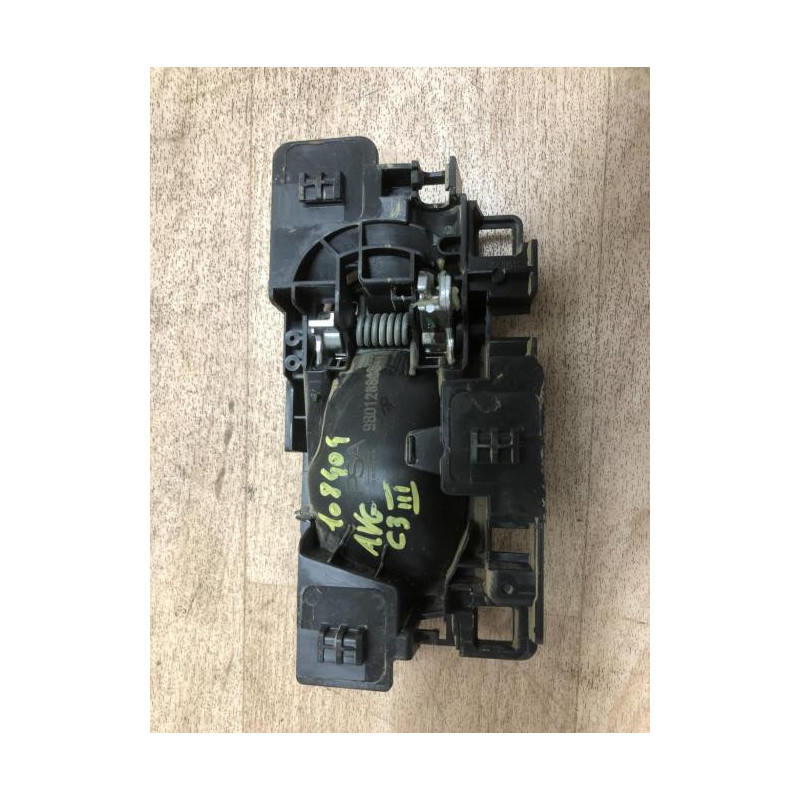 Poignee interieur avant gauche CITROEN C3 3 PHASE 2 d’occasion